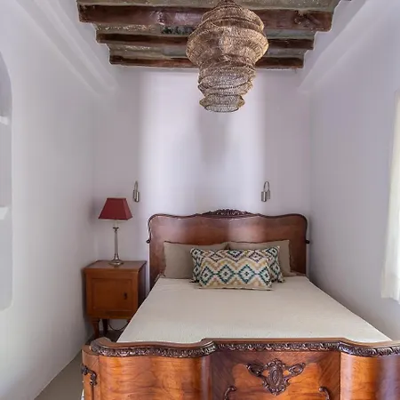 Casa Di Lavalle Boutique Tinos