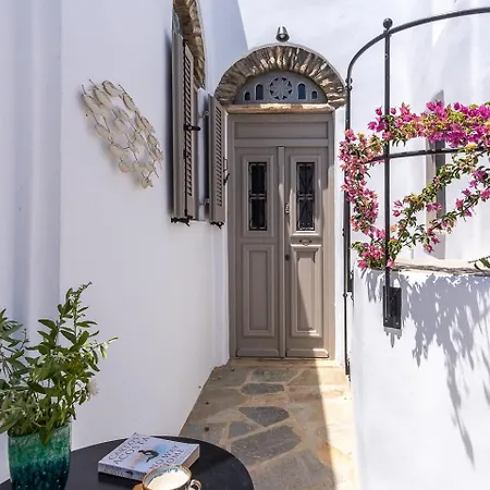 Casa Di Lavalle Boutique Tinos